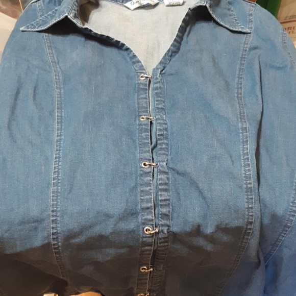 Womens Blue Denim button up shirt sz 20 Stretch B3 collared shortsleeve - Picture 6 of 7